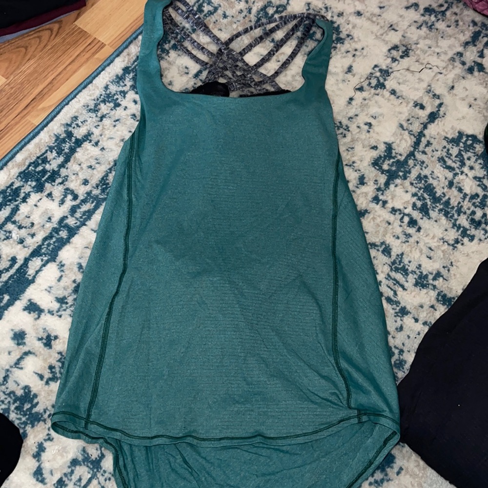 Lululemon open back tank